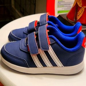 Toddlers Adidas sneakers